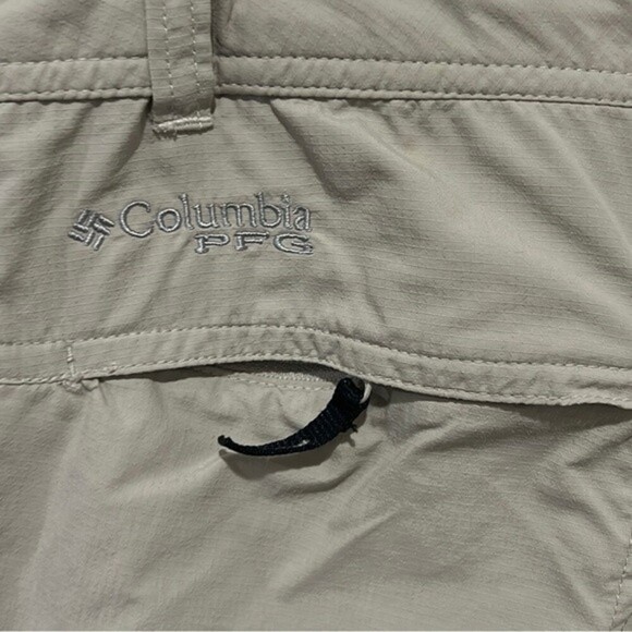 Women’s Columbia PFG tan nylon capri’s size 8 - Picture 7 of 10